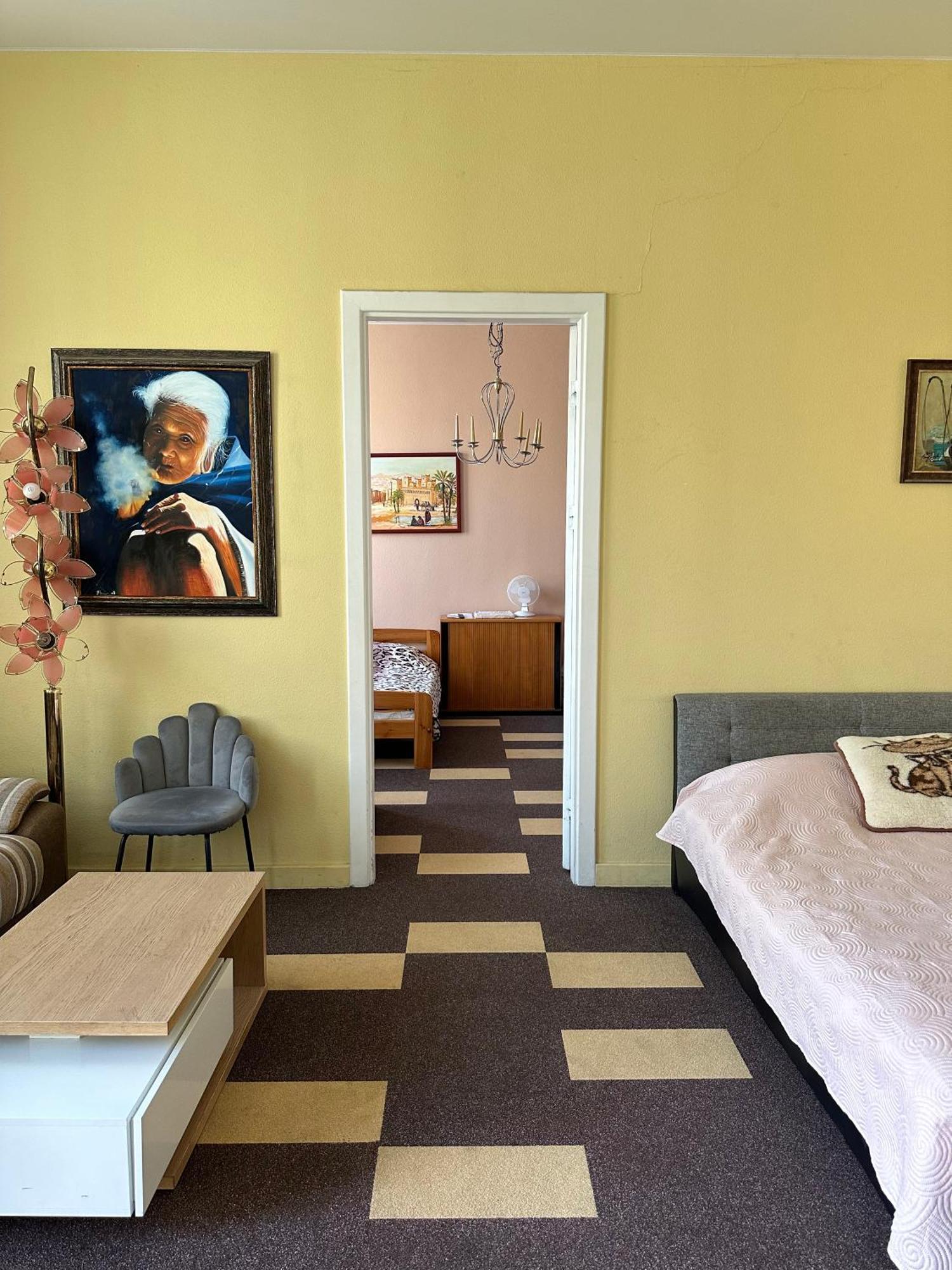 Sija'S House Hostel Каунас Екстериор снимка